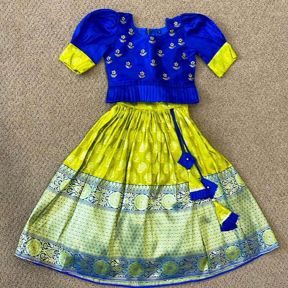 Girls lehenga Choli